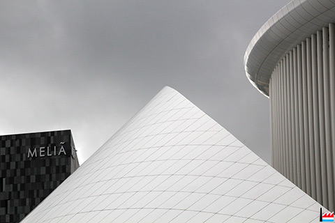 H&ocirc;tel Meli&aacute; (architecte: Jim Clemes) + Philharmonie (architecte: Christian de Portzamparc), Luxembourg - Kirchberg