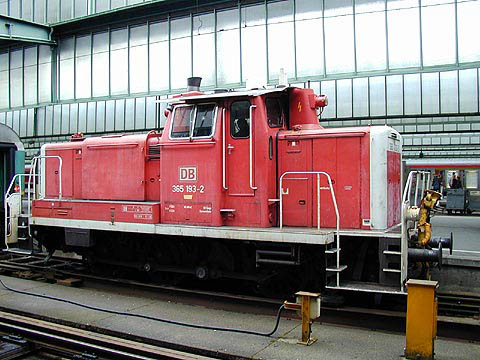 P9044070