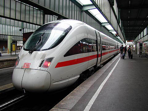 P9044071