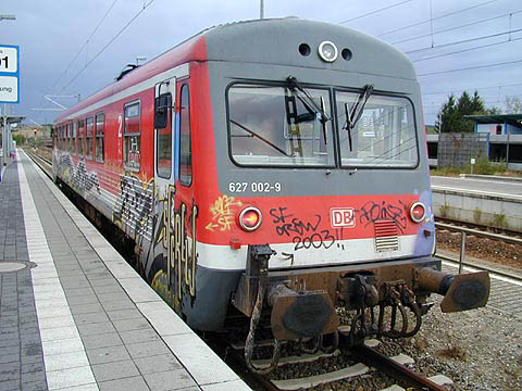 P9044072