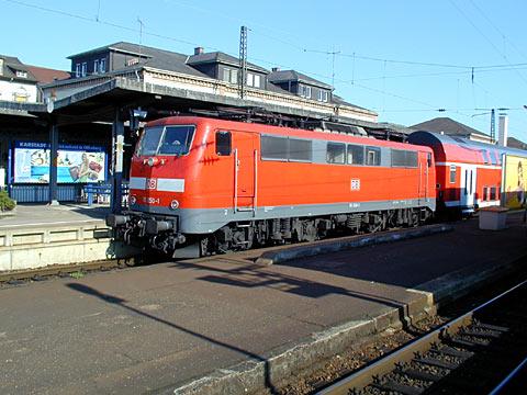 P9037905