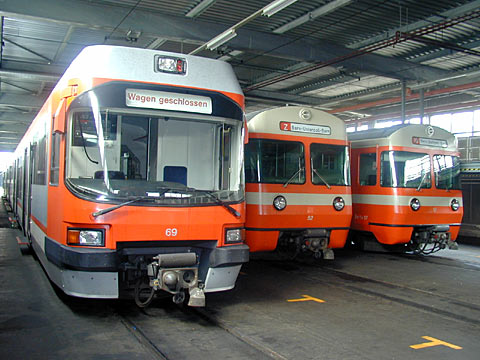 P9047989
