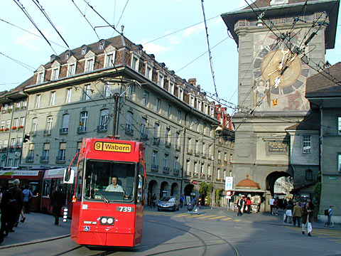 P9048031