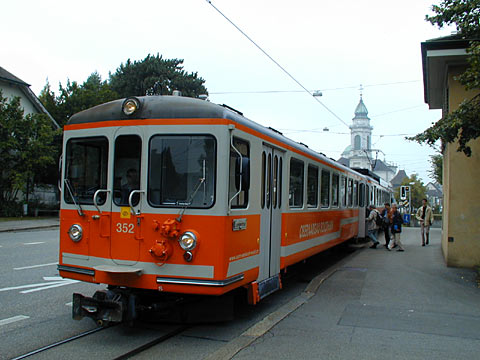 P9058051
