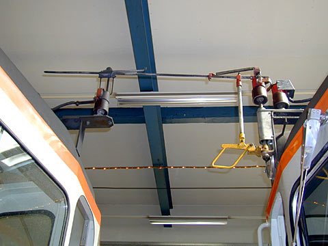 P9058067